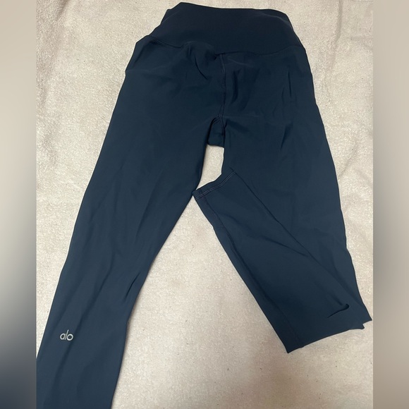 alo leggings - Picture 4 of 5